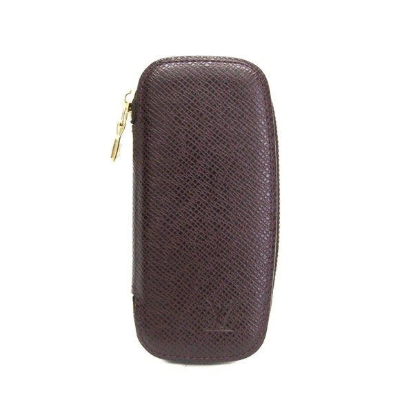 Louis Vuitton Taiga Key Pouch M30606 Men's Taiga Leather Key Case Grizzly - Picture 1 of 12
